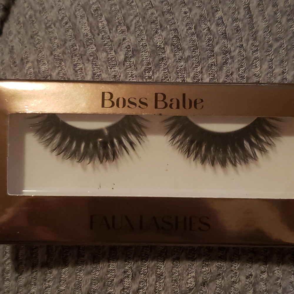 Lash bundle - Picture 2 of 4